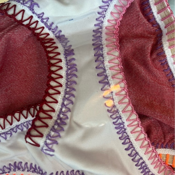 Platinum inspire Solange Ferrarini Teaberry Crochet Trim Bikini Bottom Medium - Picture 10 of 13